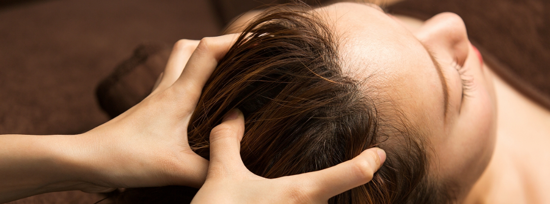 頭皮や髪のトラブルは「エイジングケア」で防ごう